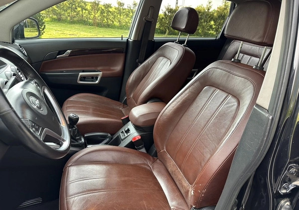 Opel Antara cena 24800 przebieg: 211000, rok produkcji 2010 z Ciechanów małe 121